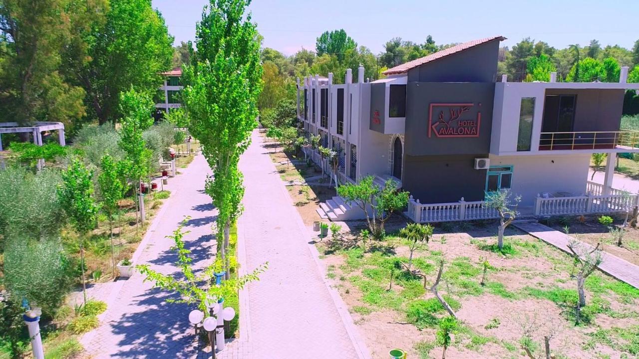 Kavalona Park Zverneci Exterior foto