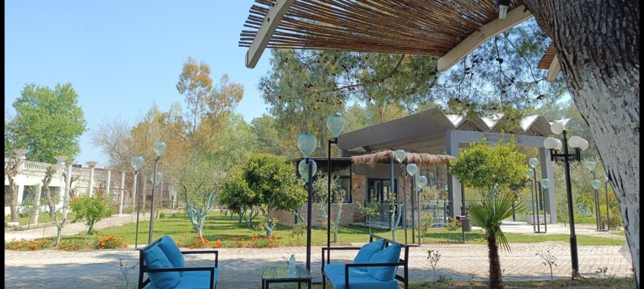 Kavalona Park Zverneci Exterior foto